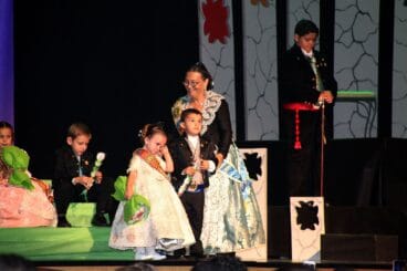 Presentación infantil 2022 de la Falla Diana 30