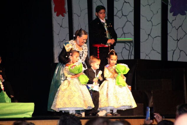 Presentación de Luna Papio Sirerol, Fallera Mayor Infantil de la Falla Diana, en fotos 23 presentacion infantil 2022 de la falla diana 31