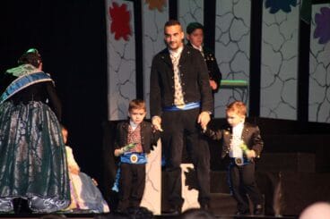 Presentación infantil 2022 de la Falla Diana 33