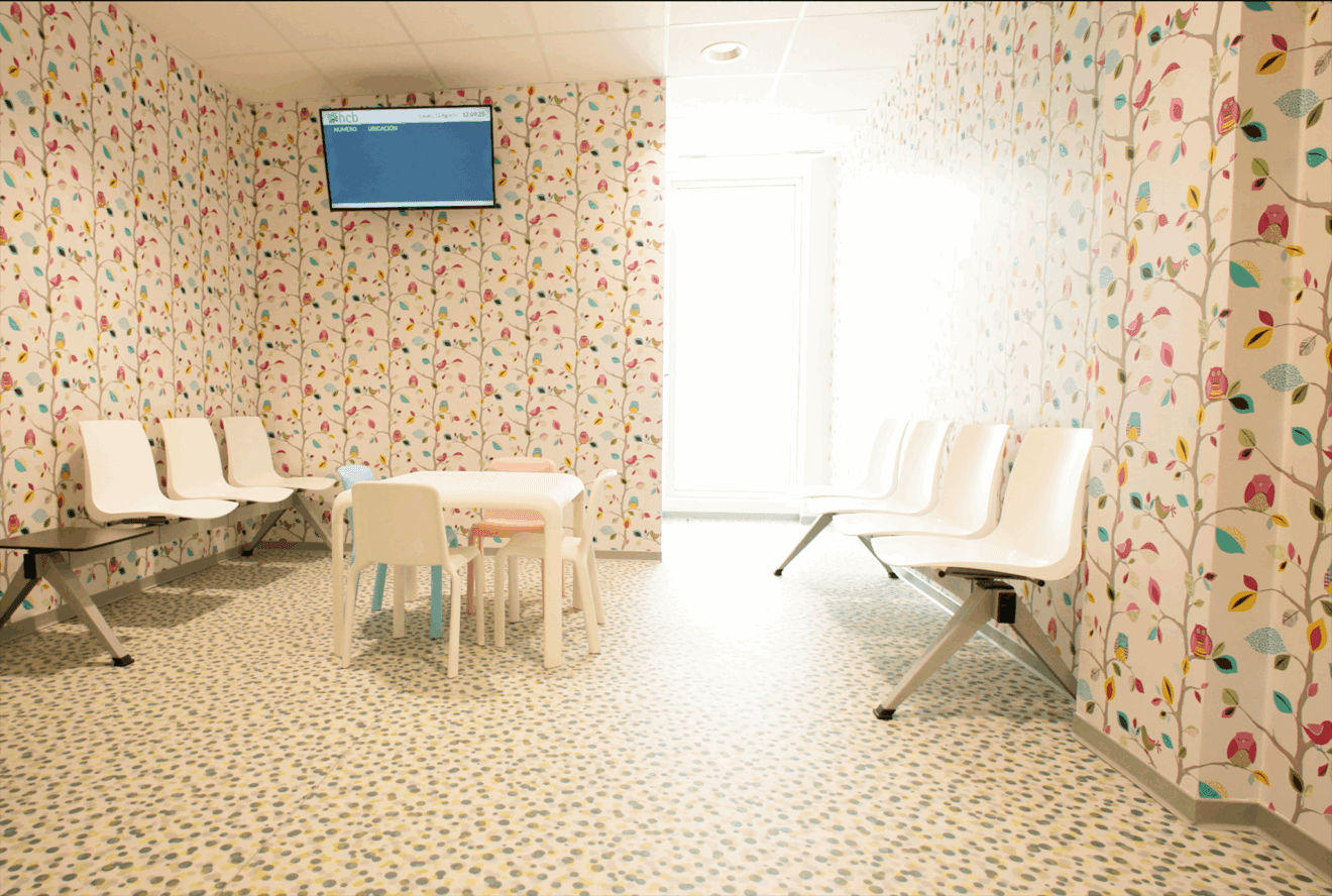 Sala de espera de la Unidad de Pediatría en HCB Dénia