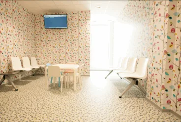 Sala de espera de la Unidad de Pediatría en HCB Dénia