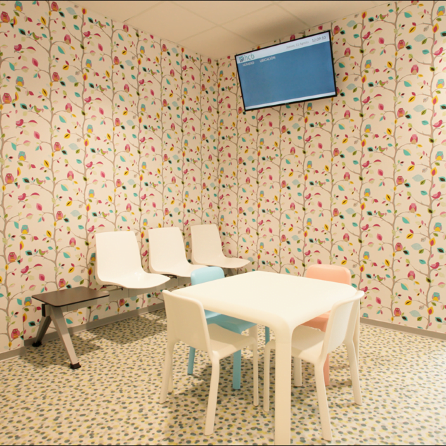 Imagen: Zona de juegos en la nueva sala de Pediatria - HCB Dénia