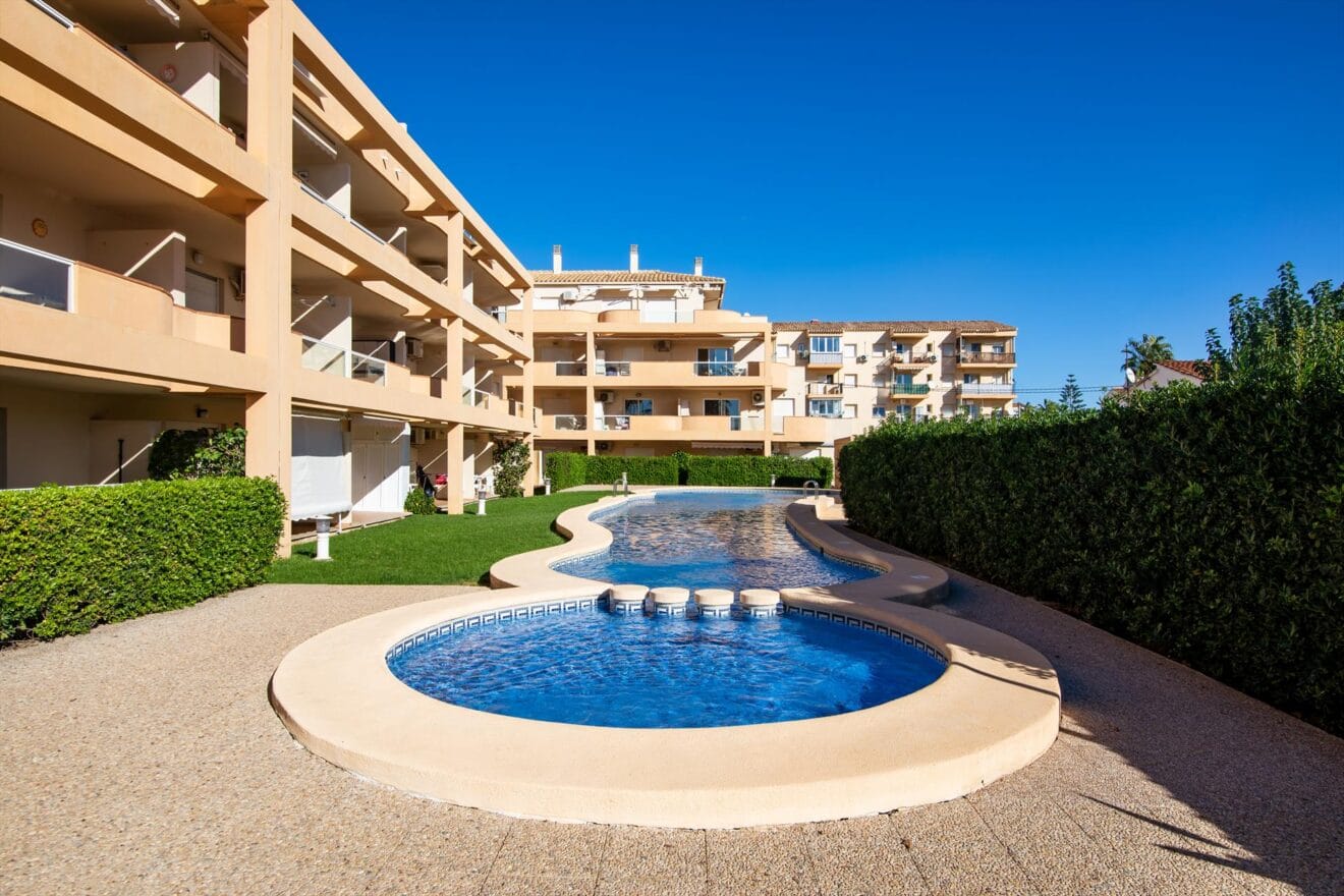 tico en complejo residencial para unas vacaciones en Dénia