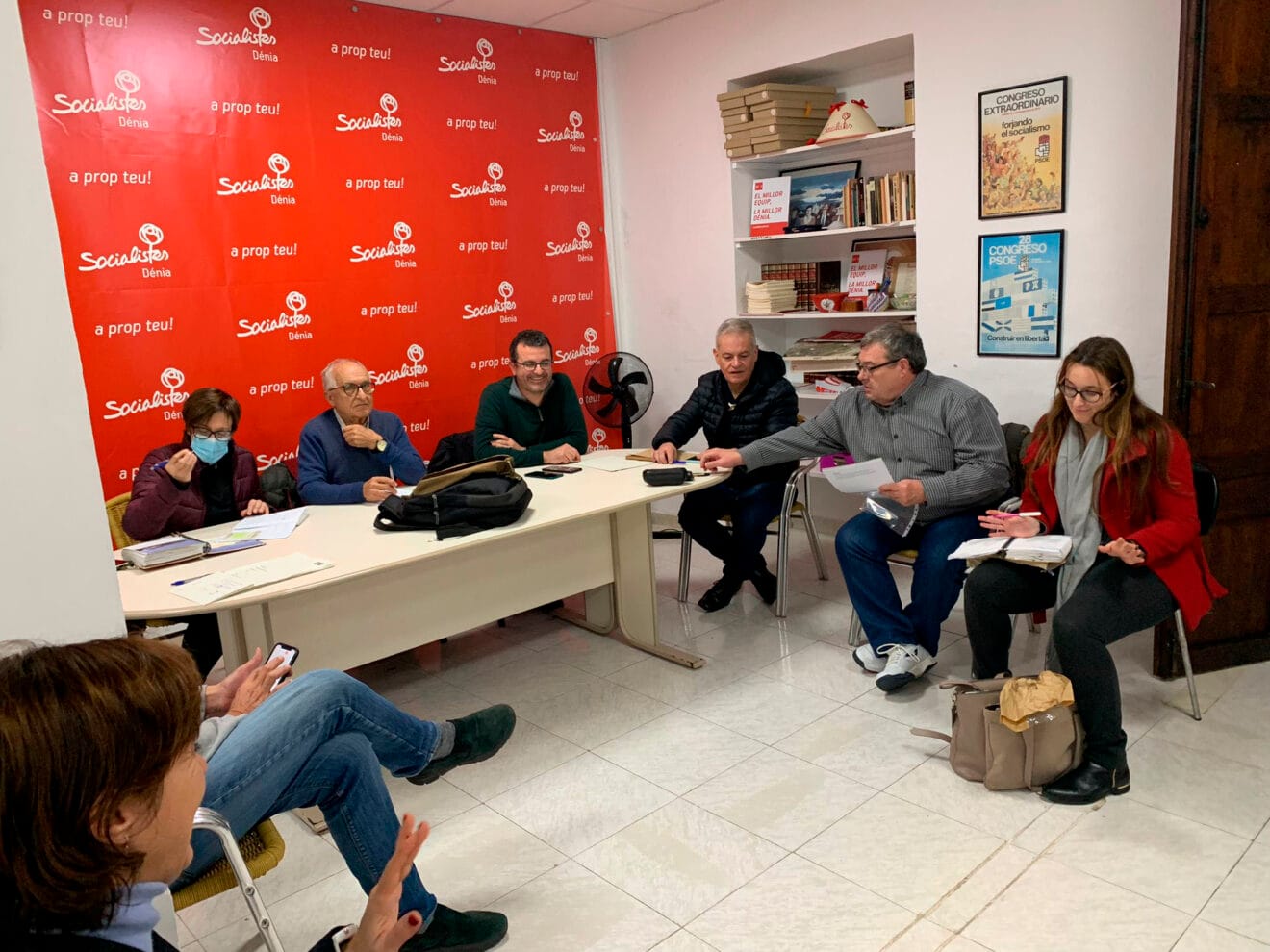 Comisión Ejecutiva del PSPV-PSOE de Dénia durante la reunión para validar el programa electoral