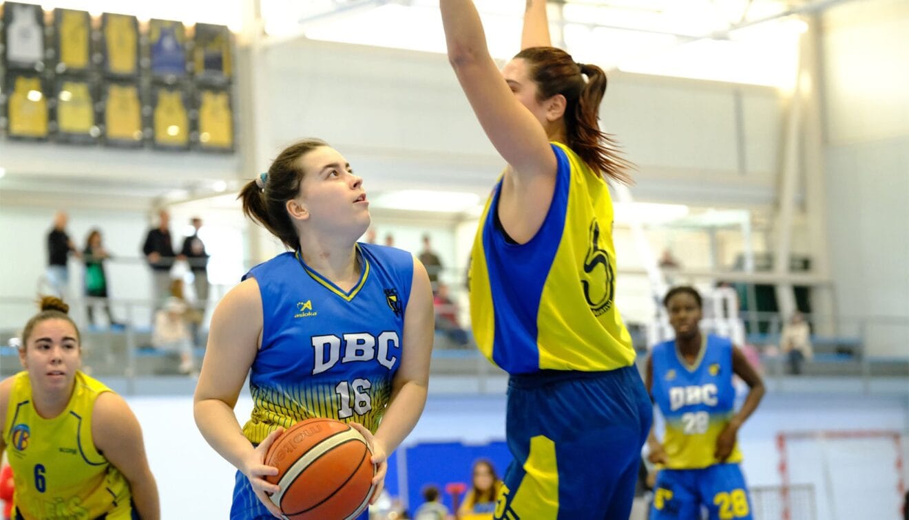 El Senior Femenino vence en Xàbia