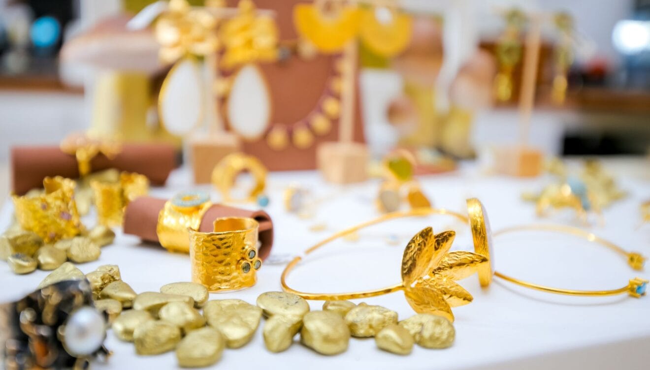 Encuentra el complemento perfecto en La Joia