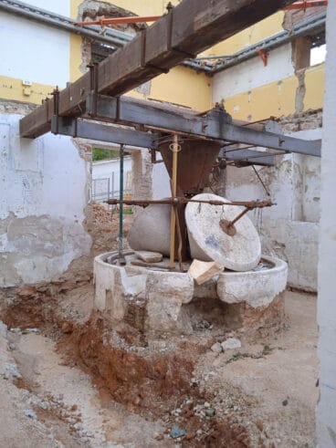 Interior del edificio de Torrecremada