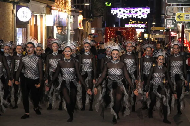 papa noel en su visita a denia 2022 21