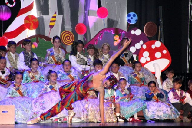 La presentación de Patrícia Domenech, Fallera Mayor Infantil de la Falla Oeste, en fotos 36 presentacion falla oeste infantil 2022 31
