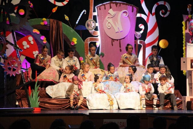 La presentación de Patrícia Domenech, Fallera Mayor Infantil de la Falla Oeste, en fotos 30 presentacion falla oeste infantil 2022 37