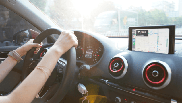 La importancia de realizar una revisión de tu vehículo antes de emprender un viaje estas fiestas 2 Imagen: Revisa tu coche antes de viajar con Talleres Salvá
