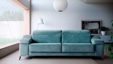 Sofás en colores de temporada en Muebles Escrivá