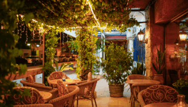 Terraza exterior de La Casa del Ratón
