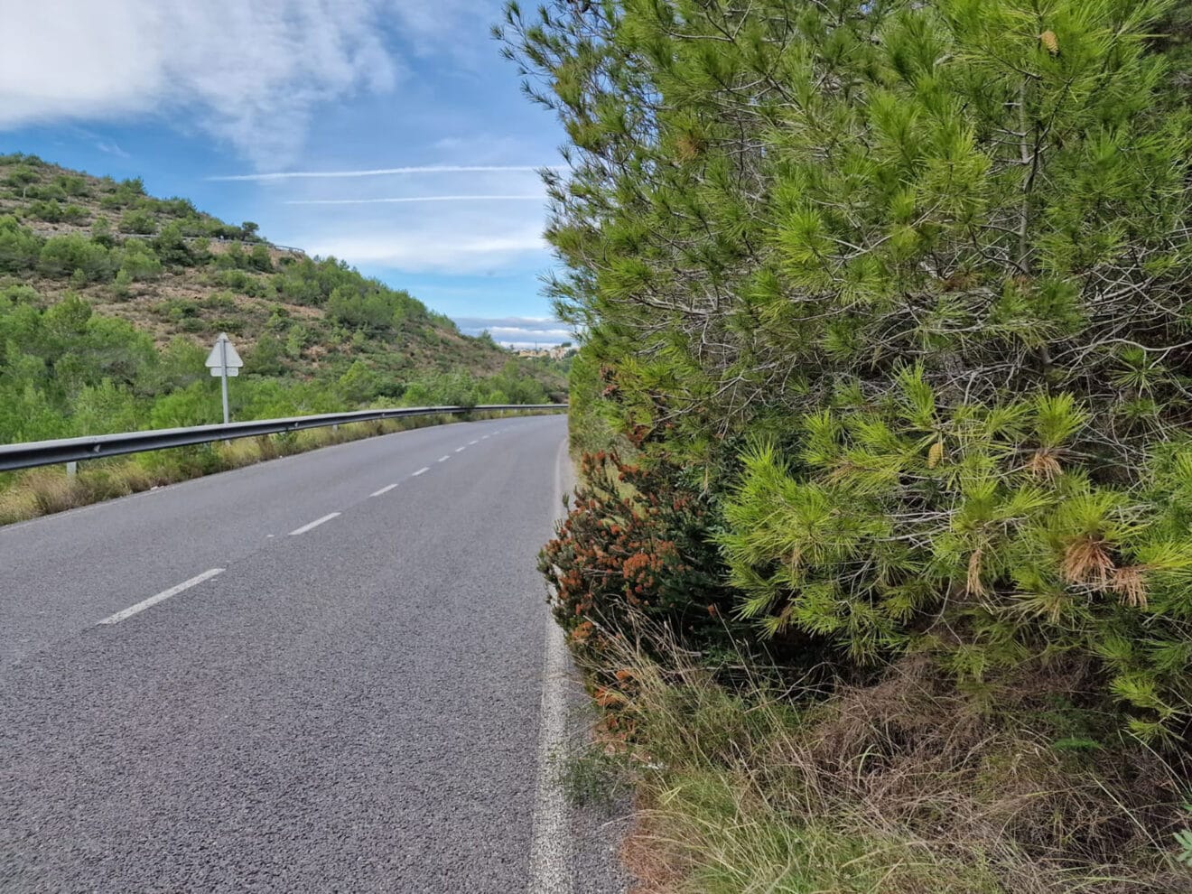 Arcén inexistente en Les Planes