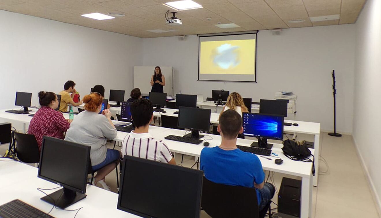 Aula de Creama (archivo)