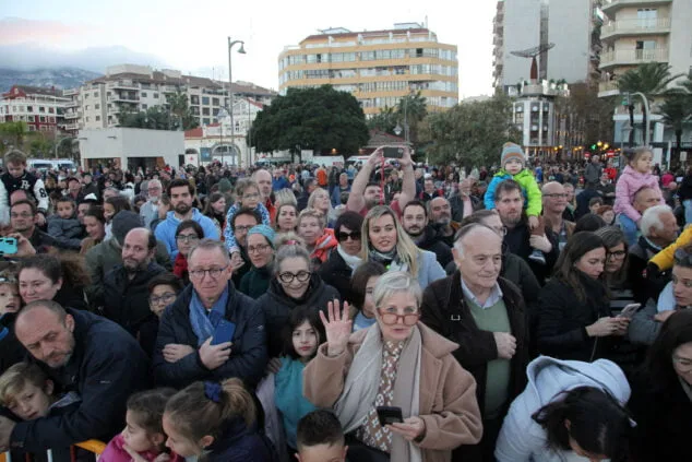 Así ha recorrido la cabalgata de los Reyes Magos las calles de Dénia 9 cabalgata de reyes magos de denia 2023 08