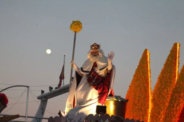 Así ha recorrido la cabalgata de los Reyes Magos las calles de Dénia 15 cabalgata de reyes magos de denia 2023 14