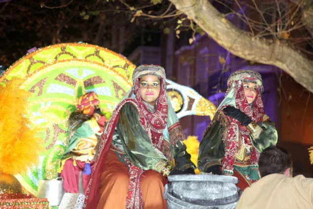 Así ha recorrido la cabalgata de los Reyes Magos las calles de Dénia 41 cabalgata de reyes magos de denia 2023 40