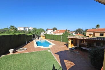 Exterior de la vivienda visto desde arriba