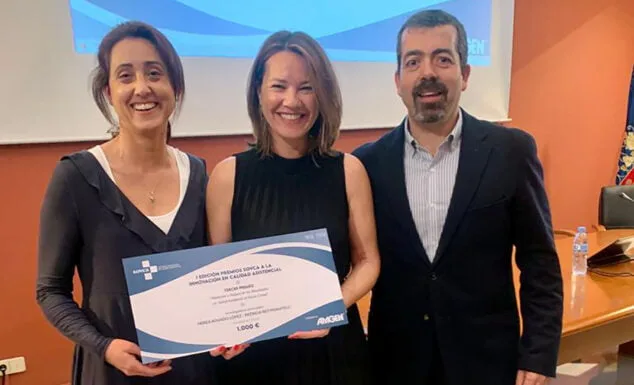 Imagen: Patricia Rey y Nerea Aguado del equipo de Calidad del Departamento de Salud de Dénia