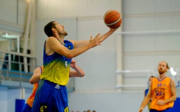 Senior Masculino Prefrente del DBC en su derrota contra Ondara