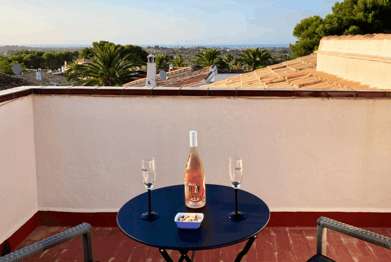 Terraza con vistas al mar