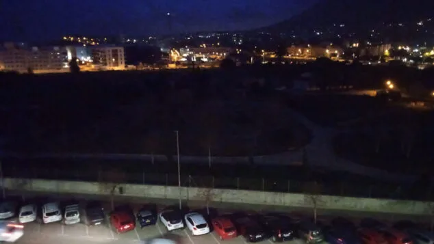 Imagen: Calle Joan Fuster a oscuras por el robo