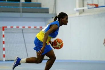 dbc senior femenino jugo en gandia