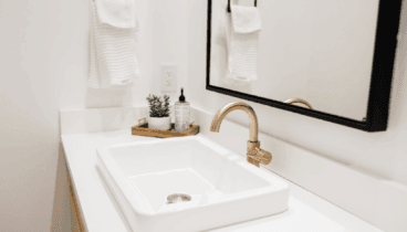 La oferta incluye reformas en griferías con Hermanos Camino