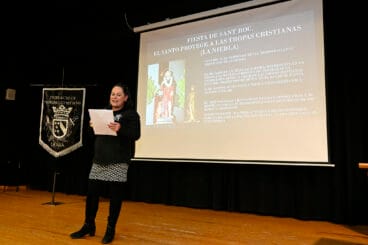 la presidenta de la femmicc sonia perez presentando la iniciativa