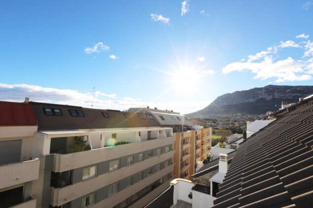 la propiedad se distribuye en dos alturas