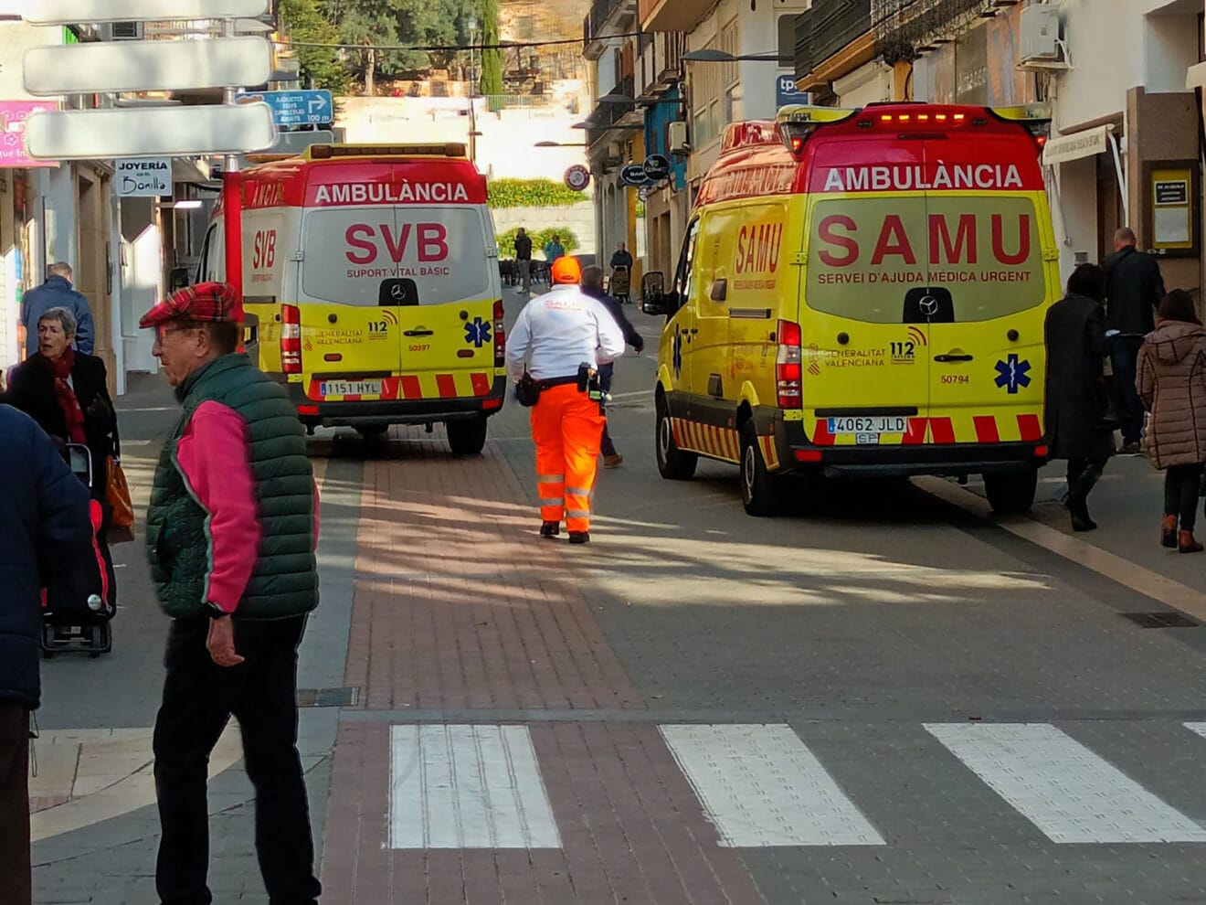 Momento de la intervención en el centro de Dénia