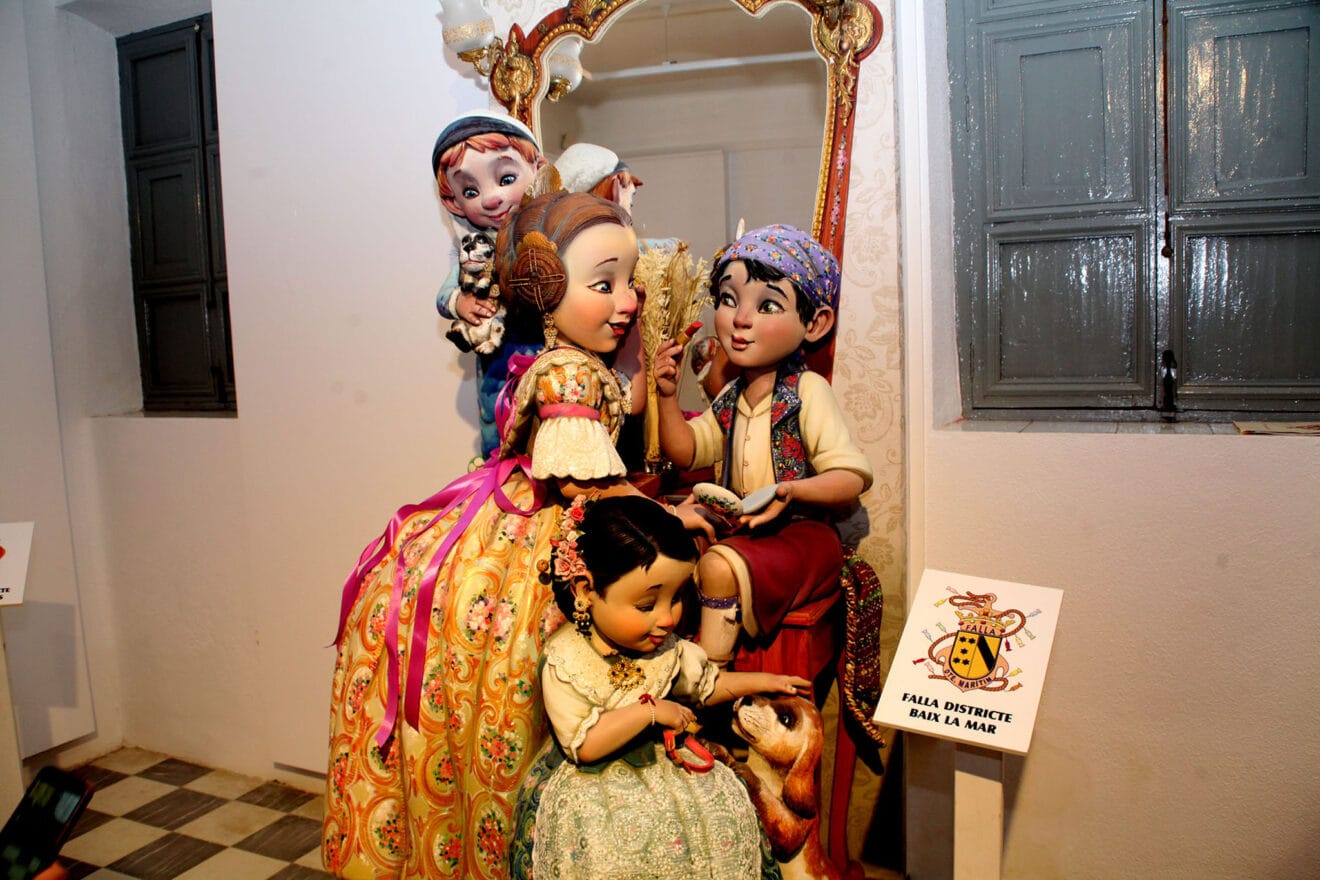 Ninot 2023 de la falla Baix la Mar