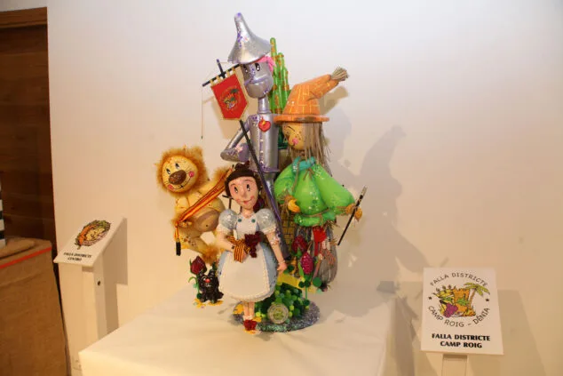 Los 11 ninots infantiles de la exposición de 2023 de Dénia, foto a foto 18 Imagen: Ninot infantil 2023 de la falla Camp Roig