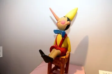 Ninot infantil de la Falla Baix la Mar de 2022