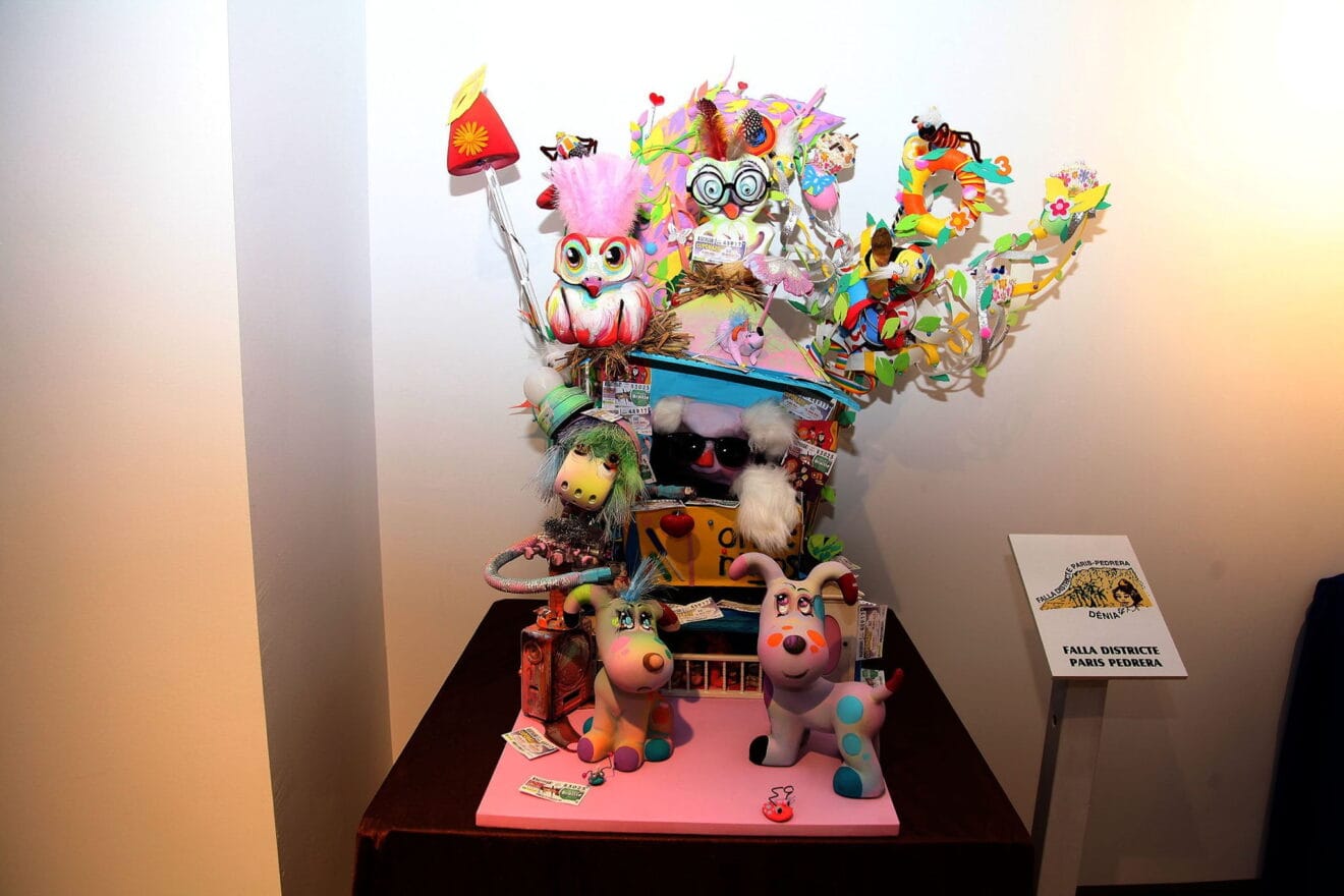 Ninot infantil de la Falla París Pedrera de 2022
