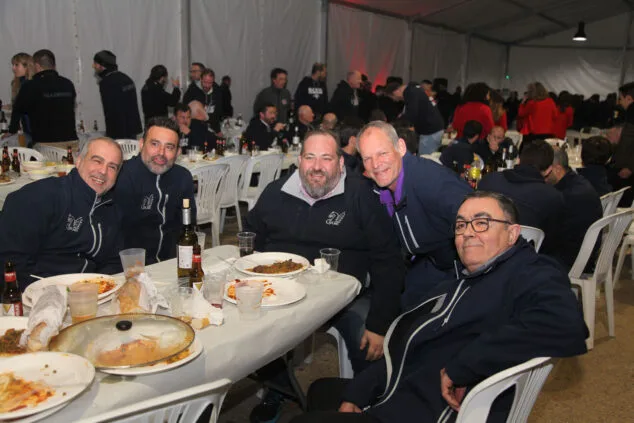 La Nit de les Filaes reúne a cientos de festeros en Dénia para celebrar el Mig Any de las fiestas de Moros y Cristianos 18 nit de filaes 2023 de denia 17