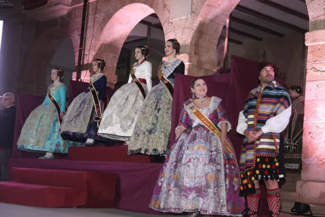 Dénia vuelve a estar en Fallas: así se vivió la Crida y el Sopar de Germanor 13 pregon y crida de las fallas 2023 de denia 11