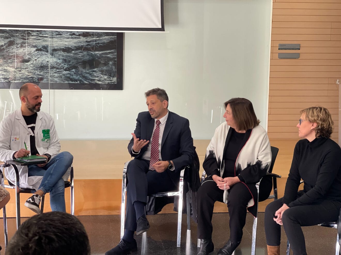 Reunión de Pepa Font y Jose Juan Zaplana con el Comité de Empresa del Hospital de Dénia