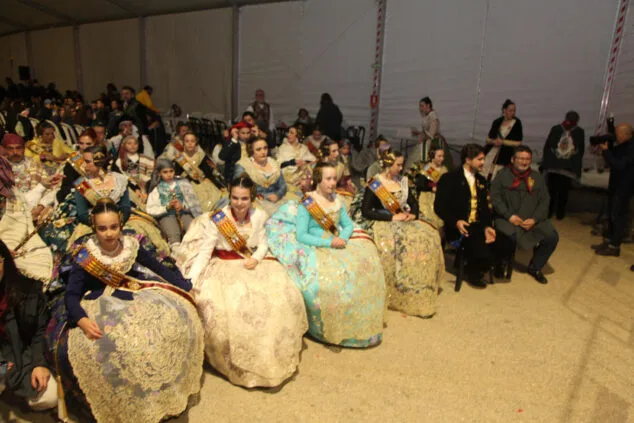 Dénia vuelve a estar en Fallas: así se vivió la Crida y el Sopar de Germanor 41 sopar del germanor 2023 de denia 03