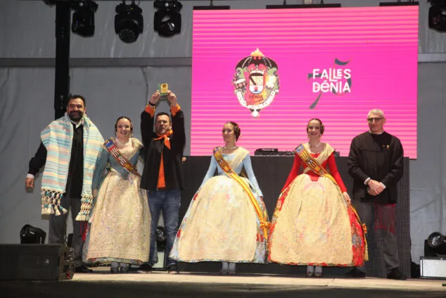 Dénia vuelve a estar en Fallas: así se vivió la Crida y el Sopar de Germanor 53 sopar del germanor 2023 de denia 15