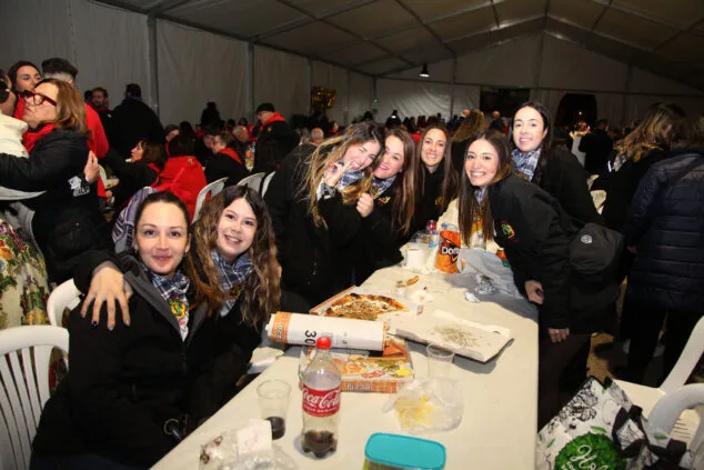 Dénia vuelve a estar en Fallas: así se vivió la Crida y el Sopar de Germanor 75 sopar del germanor 2023 de denia 37