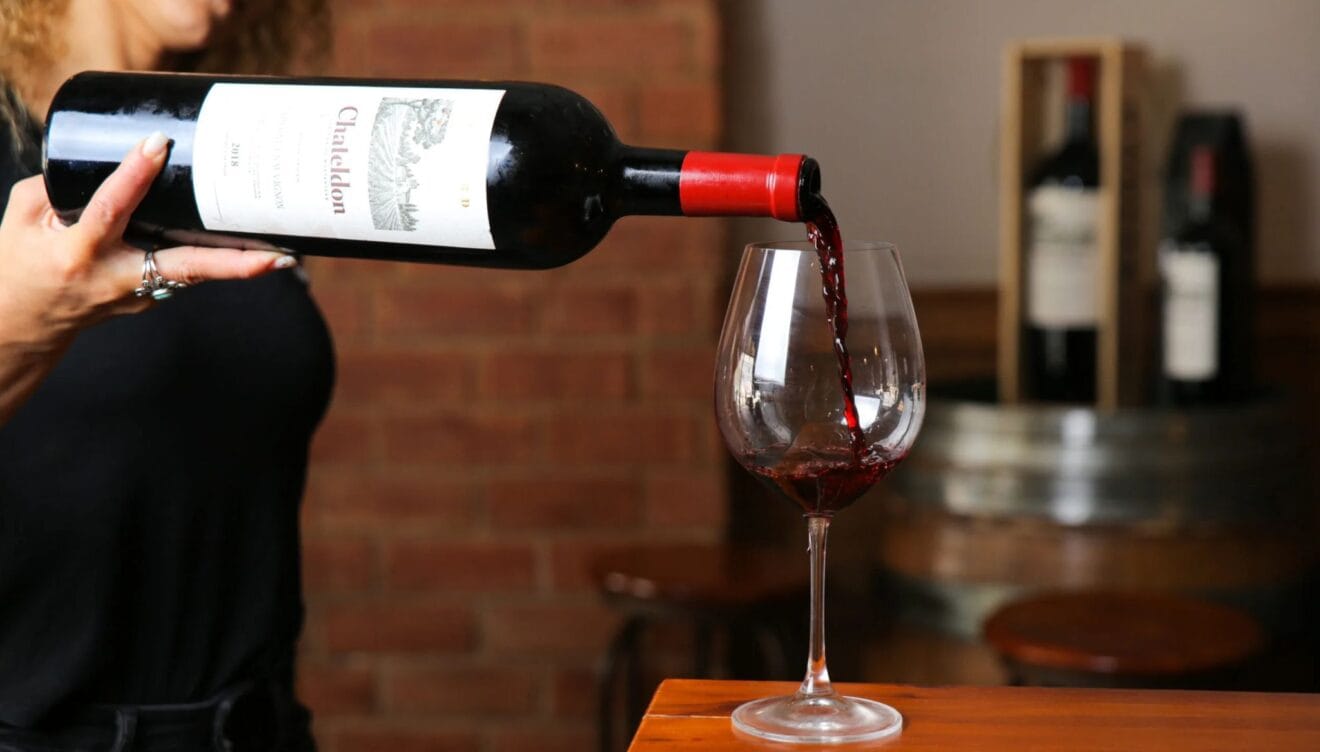 Tapas de autor y vinos selectos en un ambiente moderno