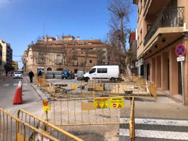 Trabajos en la plaza Valgamediós