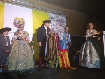 Acte de la Bandera 2023 de la Falla Oeste 54