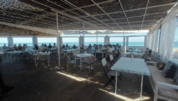 Ambiente acogedor y espacioso en el interior