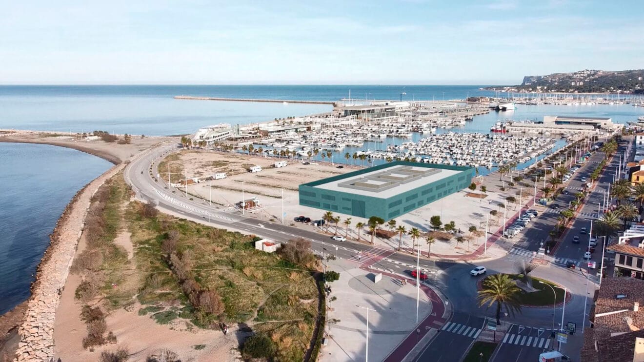 Entorno y exterior del Centro Integrado de Formación Profesional Gent de Mar en Dénia