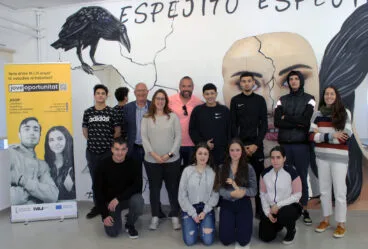 jovenes del curso jove oportunitat del ivaj en denia