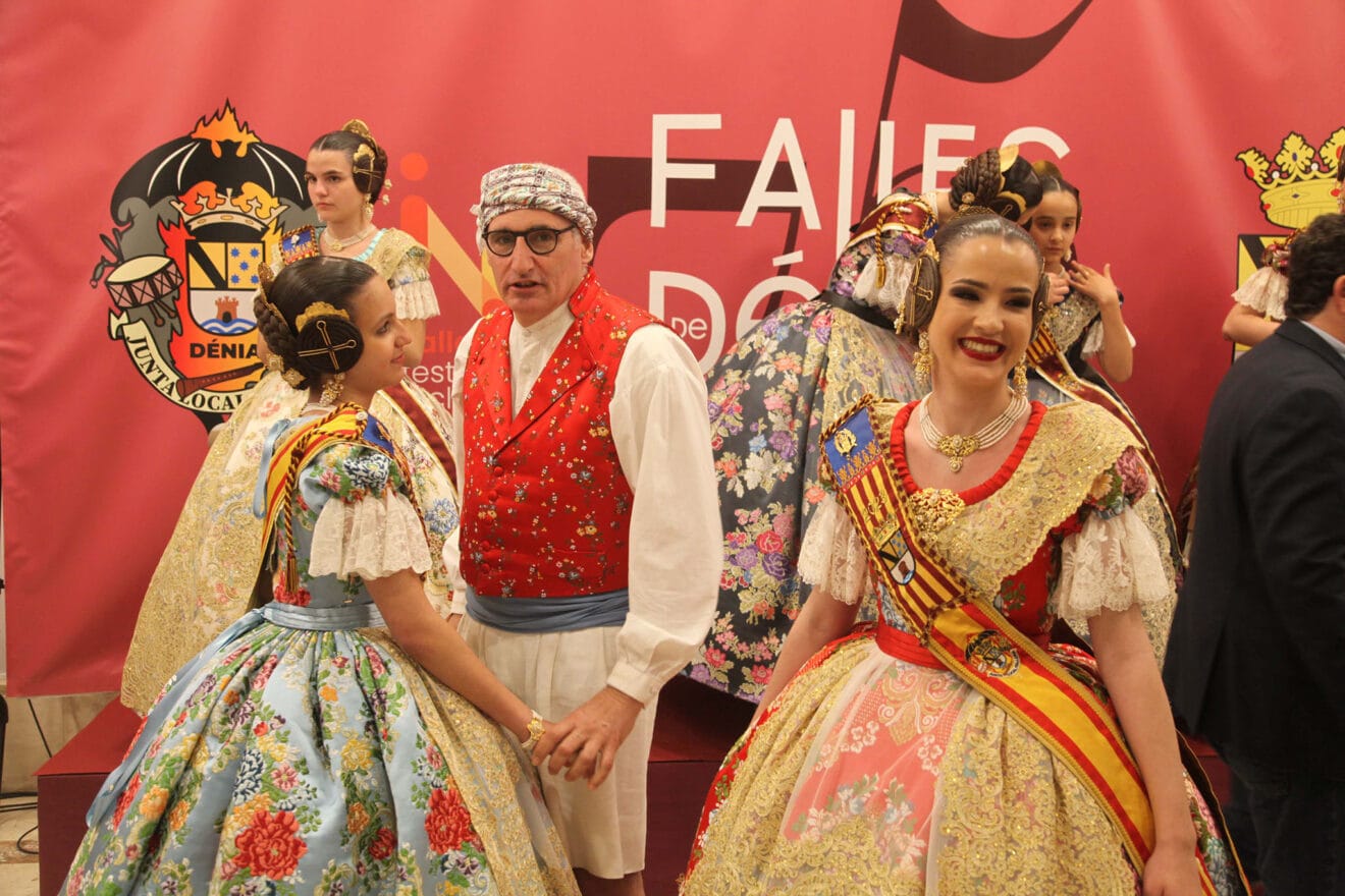 Las fallas de Dénia celebran los premios de 2023 02