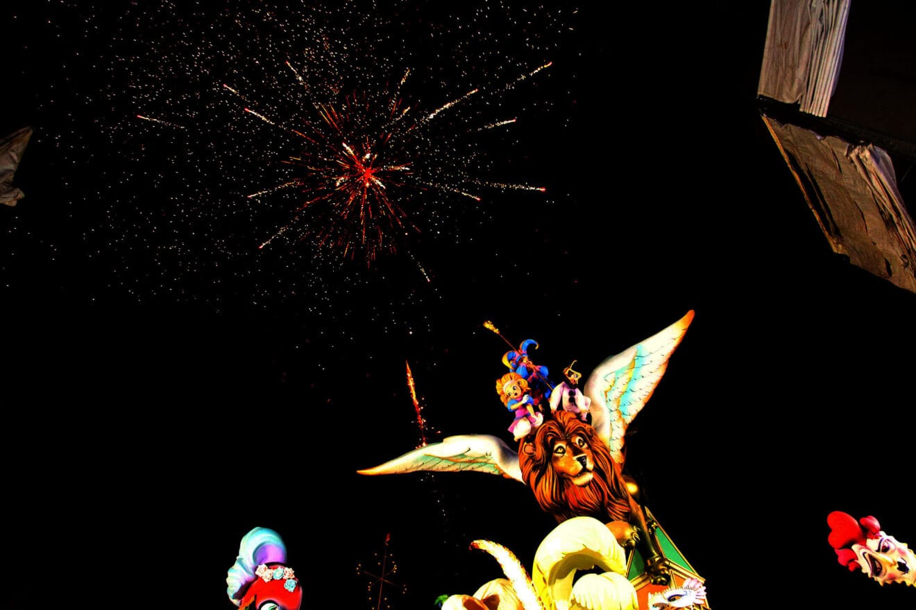 Las fallas de Dénia celebran los premios de 2023 100